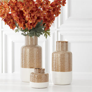 WHITE BOTTOM TAN SPECKLED CERAMIC VASE