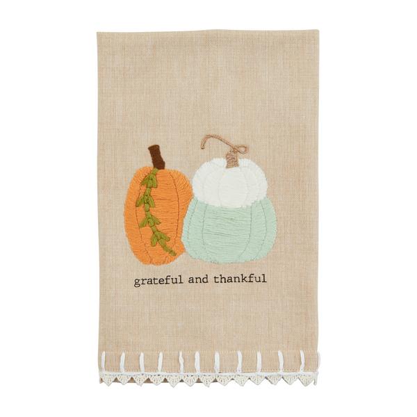 Triple Pumpkin Crochet Trim Towel