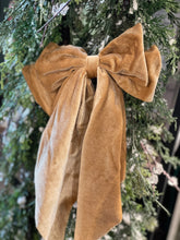 Load image into Gallery viewer, Velvet Bow