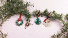 Load image into Gallery viewer, Classic Xmas Glass Ornament, 4 STYLE OPTIONS