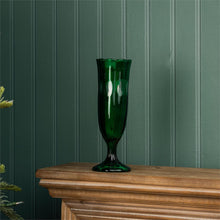Load image into Gallery viewer, Evergreen Crest Glass Flute