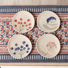 Load image into Gallery viewer, Mini Plate - Pressed Wildflower, 4 design options