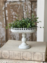 Load image into Gallery viewer, Scrollwork Holder | 7.5"