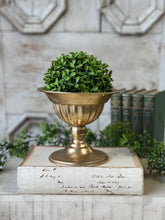 Load image into Gallery viewer, Imperial Urn | 5.5"