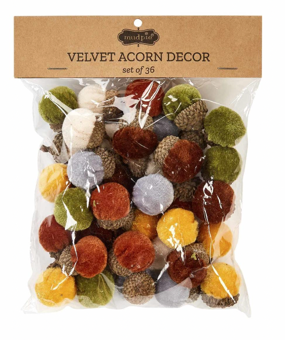 TINY ACORN DECOR SET