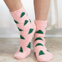 Load image into Gallery viewer, Women&#39;s Christmas Tree Snuggle Socks Pink/Green One Size