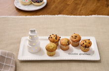 Load image into Gallery viewer, Wedding Cake Light-Up Sitter