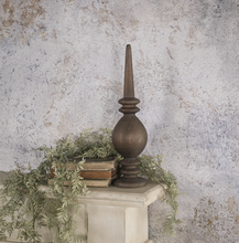Load image into Gallery viewer, 16.25&quot; Wooden Finial