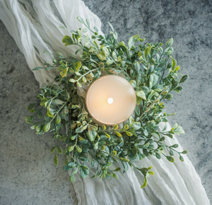 12" English Boxwood Candle Ring