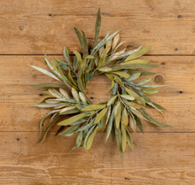Load image into Gallery viewer, 14&quot; Green &amp; Yellow Mixed Leaf Candle Ring