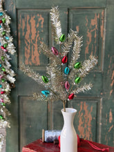 Load image into Gallery viewer, Tinsel Town Spray | 32"