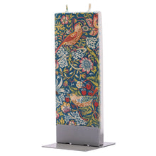 Load image into Gallery viewer, Flat Handmade Candle-William Morris - Strawberry Theif