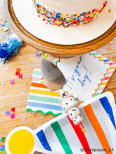 Load image into Gallery viewer, Musical Light Up Cake Server