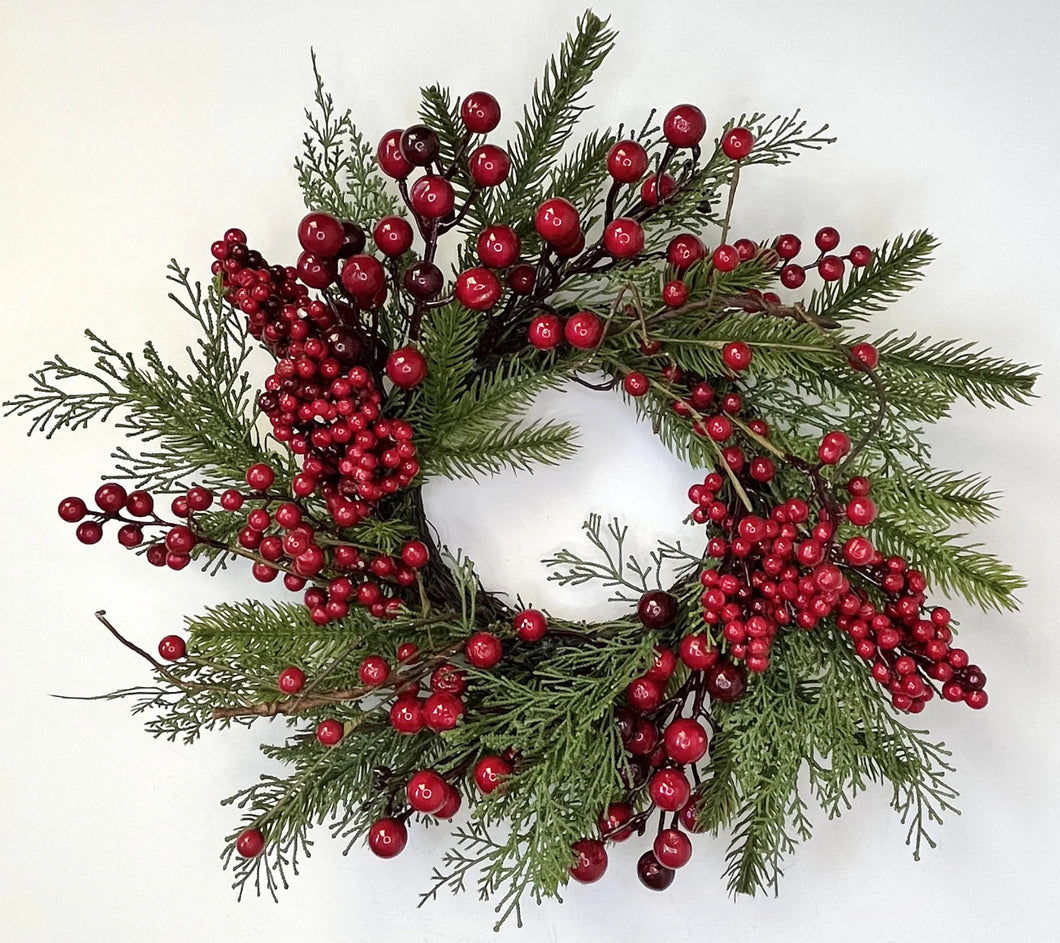 16IN BERRY PINE WREATH