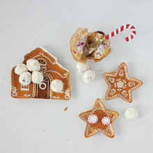 Load image into Gallery viewer, Stainless Steel Spreader with Resin Candy Cane Shaped Handle, Red